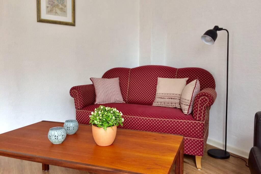 Hinter Burg, Haus Mit Garten Mayen Ngoại thất bức ảnh